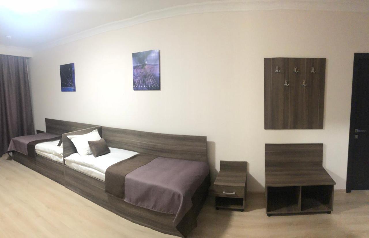 Non-Stop Economy Hotel Boryspilʼ Esterno foto