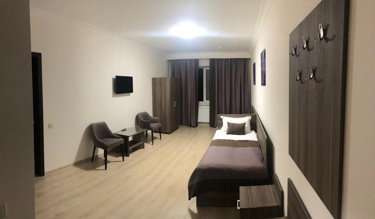 Non-Stop Economy Hotel Boryspilʼ Esterno foto